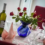 Apartments Snjezana Makarska
